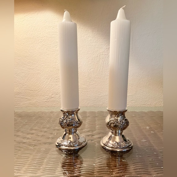 1940’s Wallace Silversmiths Candle Holders - Picture 2 of 9